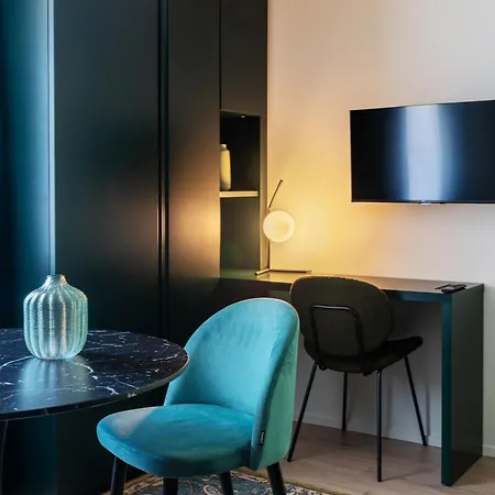 Core - Corporate By Weeklyflex Strassen