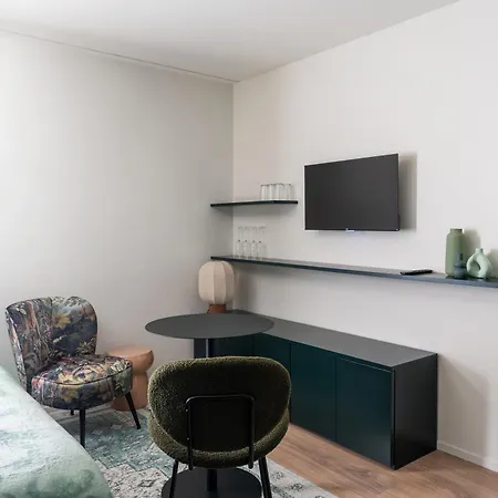 Core - Corporate By Weeklyflex * Strassen