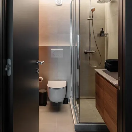 Core - Corporate By Weeklyflex שטראסן