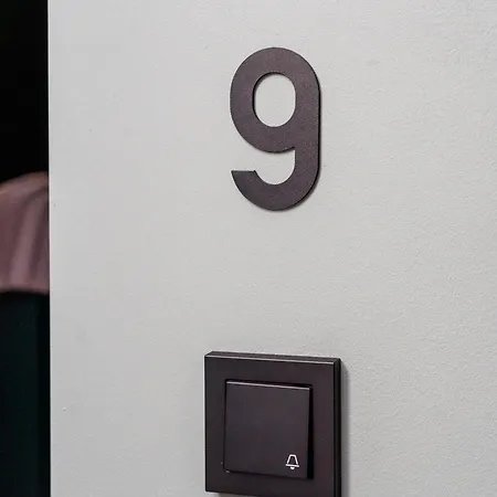 Core - Corporate By Weeklyflex * שטראסן