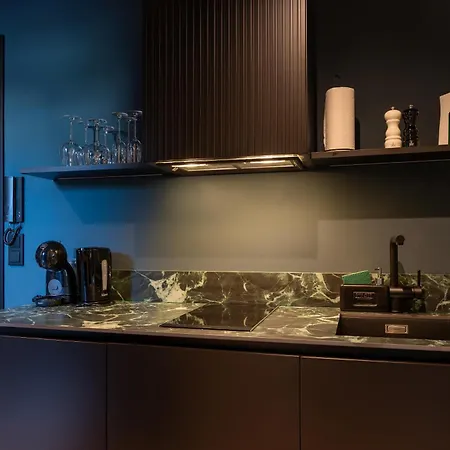 Core - Corporate By Weeklyflex * שטראסן