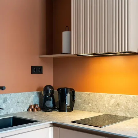 Core - Corporate By Weeklyflex * שטראסן