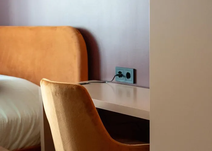 Core - Corporate By Weeklyflex Strassen